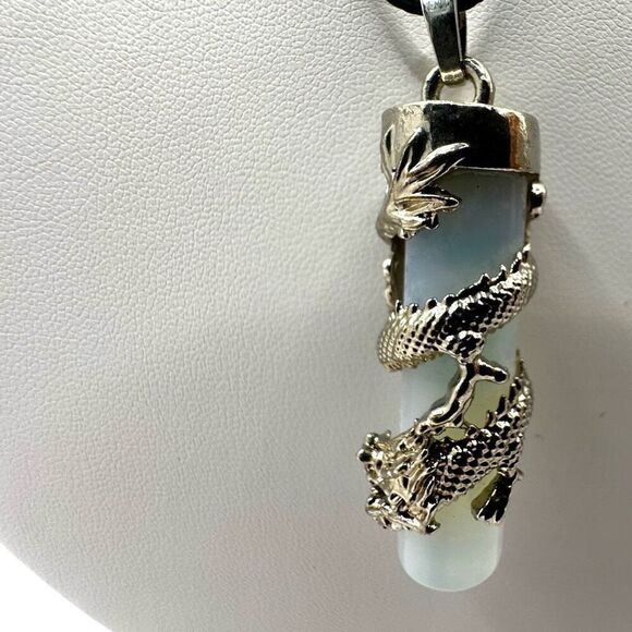Opalite wrap around dragon pendant necklace - Picture 10 of 11